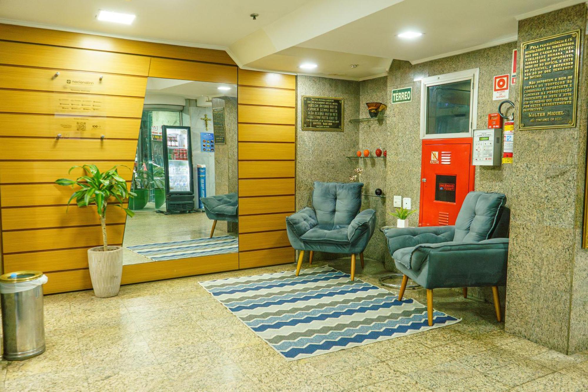 Dan Express By Nacional - Proximo Ao Complexo Hospitalar Santa Casa E Ufrgs 3*