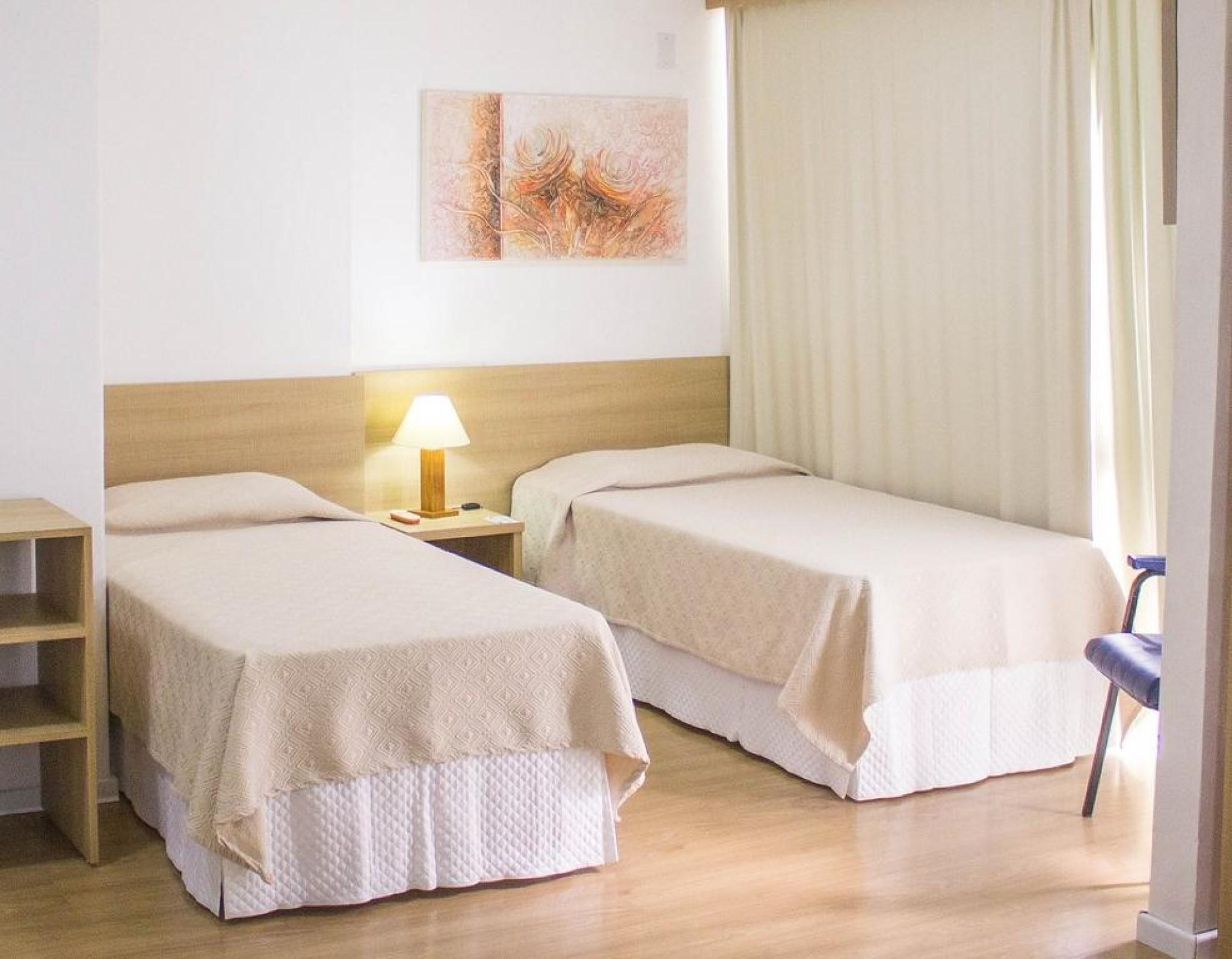 Hotel Dan Express By Nacional - Proximo Ao Complexo Hospitalar Santa Casa E Ufrgs Porto Alegre