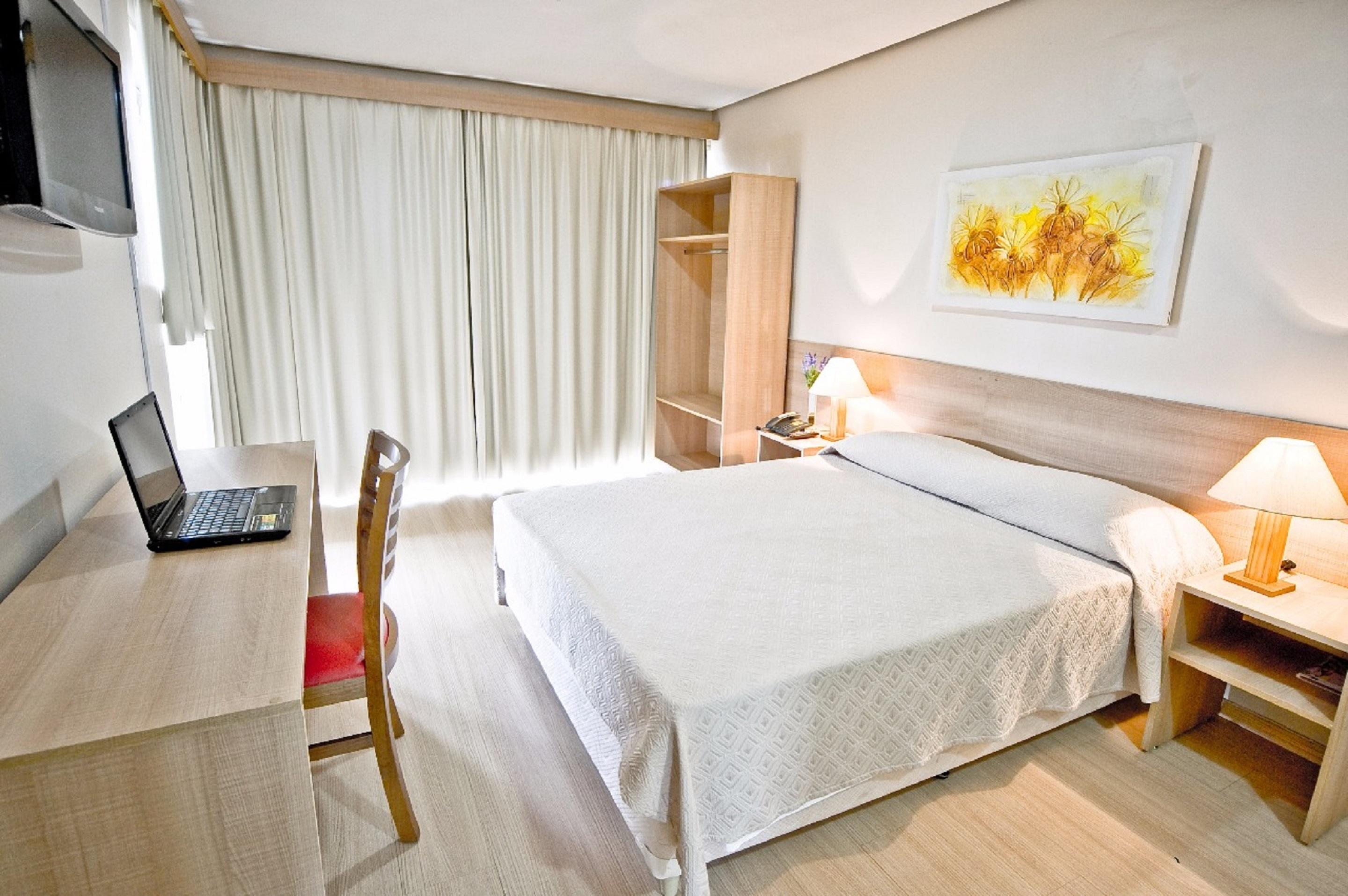 Hotel Dan Express By Nacional - Proximo Ao Complexo Hospitalar Santa Casa E Ufrgs Porto Alegre