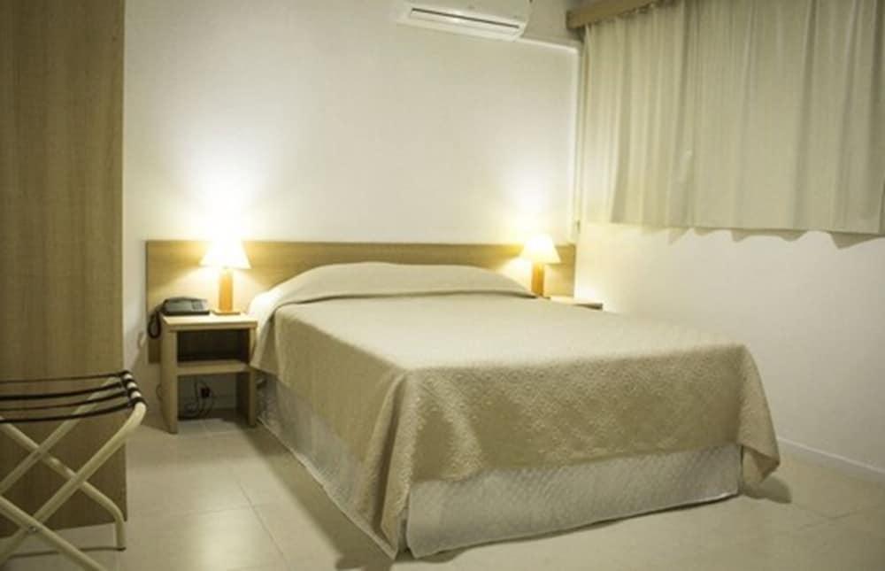 Dan Express By Nacional - Proximo Ao Complexo Hospitalar Santa Casa E Ufrgs