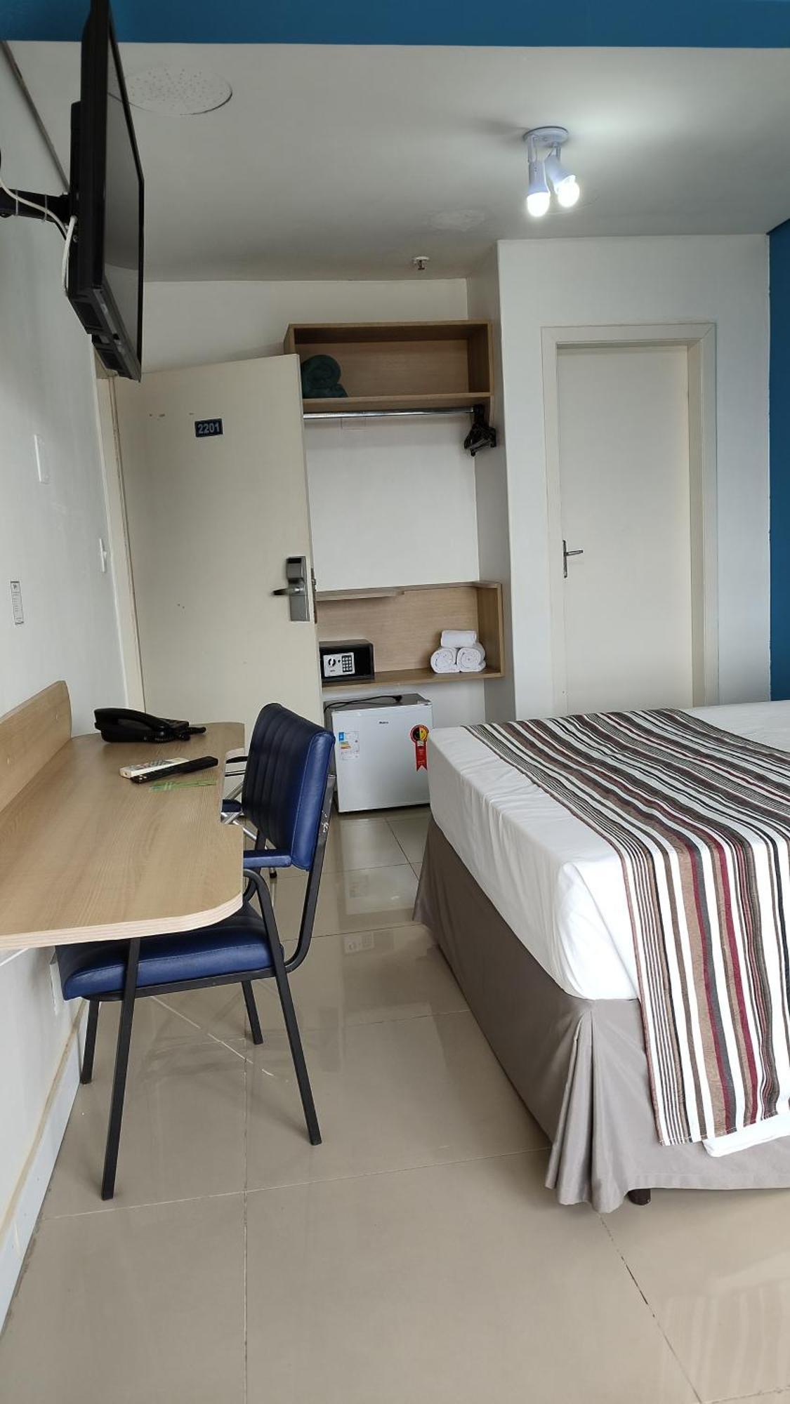 Hotel Dan Express By Nacional - Proximo Ao Complexo Hospitalar Santa Casa E Ufrgs Porto Alegre
