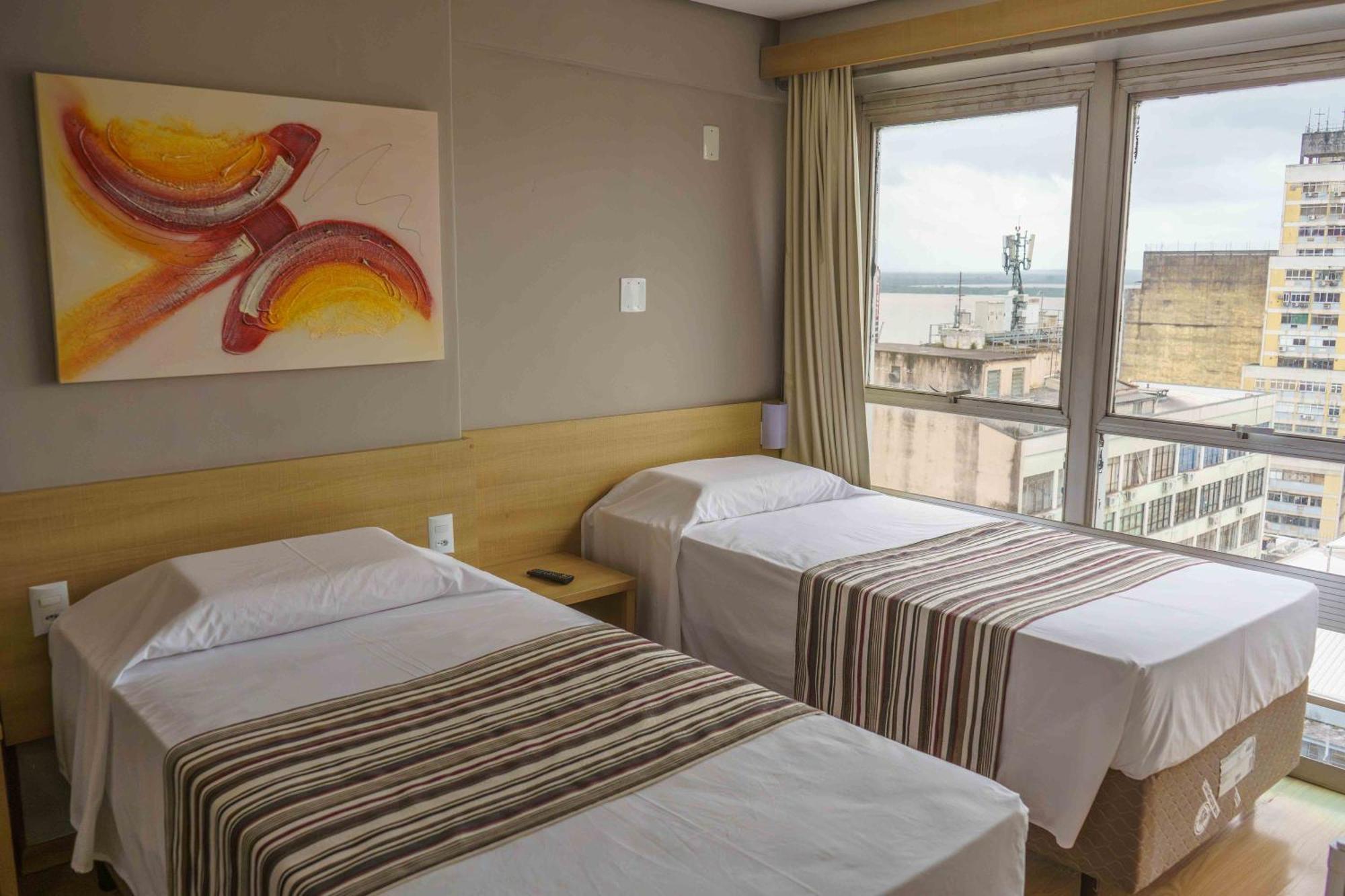 Hotel Dan Express By Nacional - Proximo Ao Complexo Hospitalar Santa Casa E Ufrgs