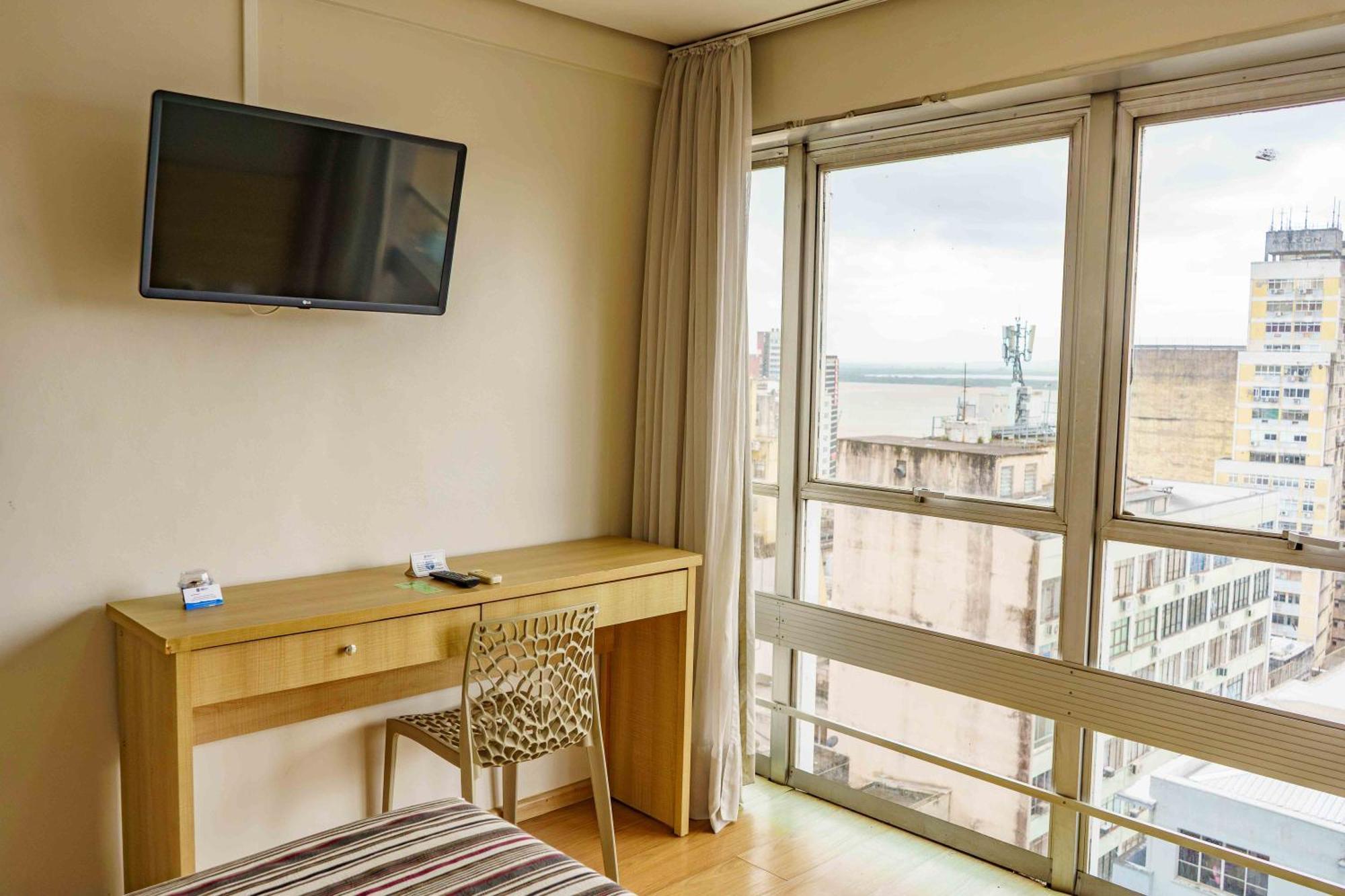 Dan Express By Nacional - Proximo Ao Complexo Hospitalar Santa Casa E Ufrgs Hotel 3*